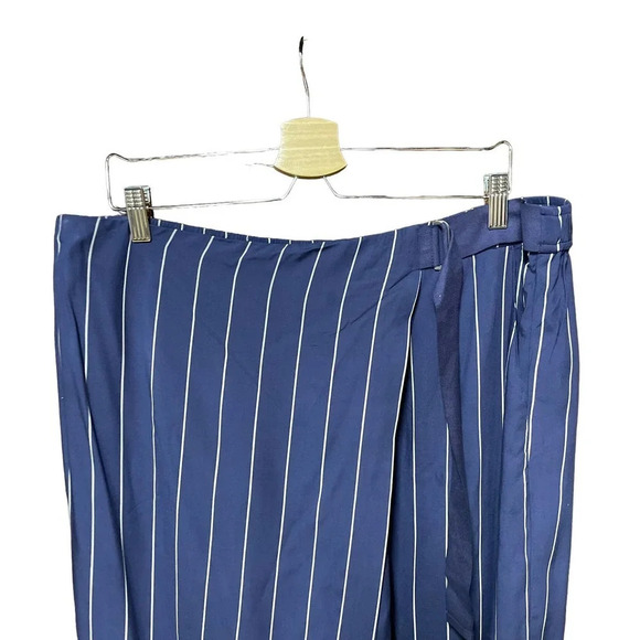J. Crew Nevereven D-ring Pant in Stripe Navy Blue Size XL - Picture 3 of 10